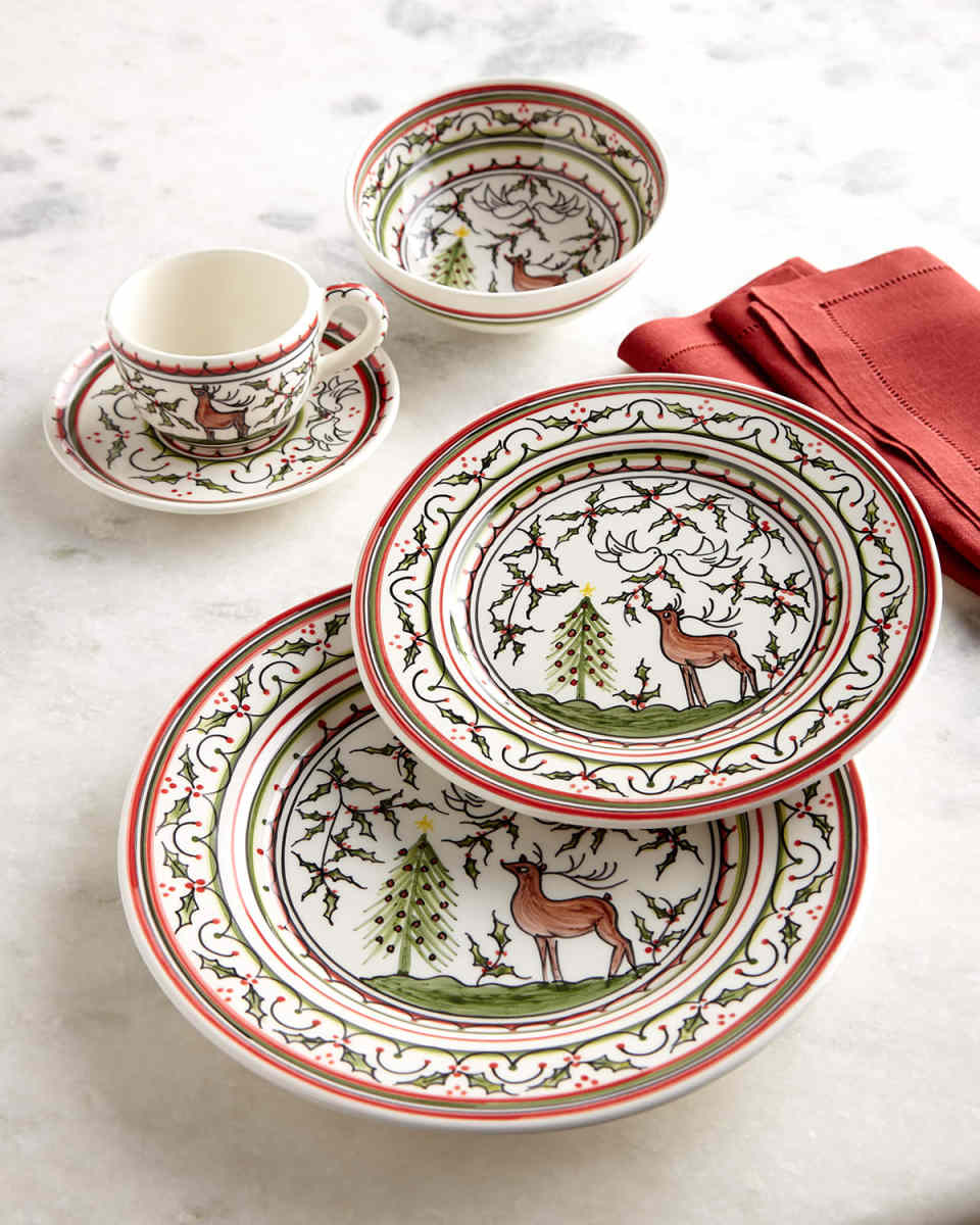 Christmas Pavoes Salad Plates, Set of 4
