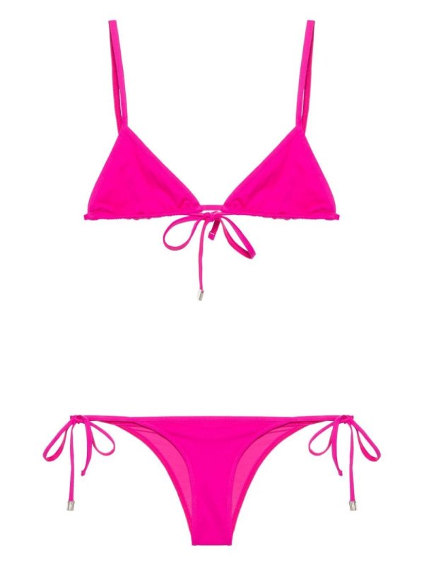 tie-fastening bikini