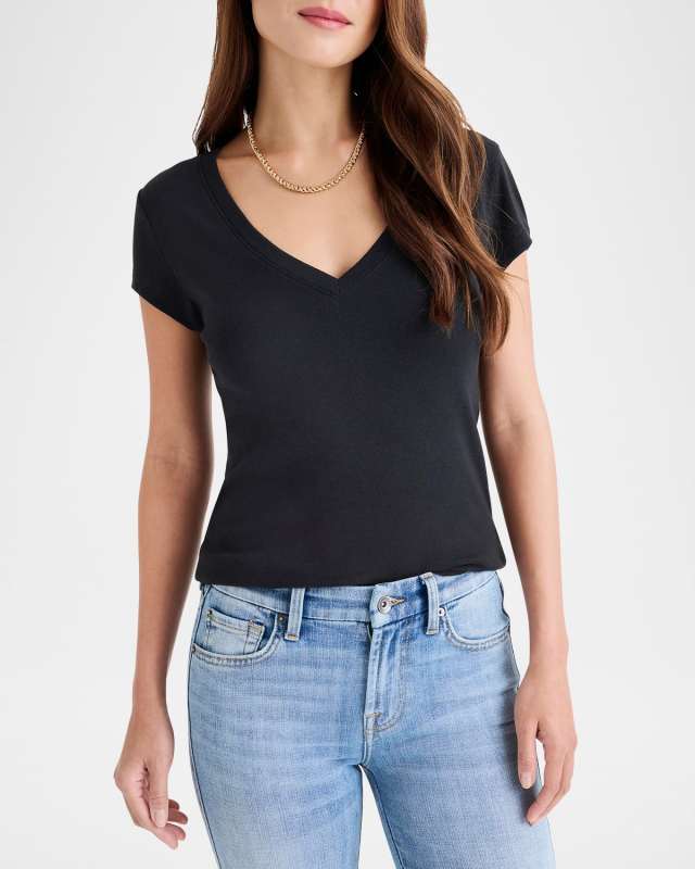 Faye V-Neck T