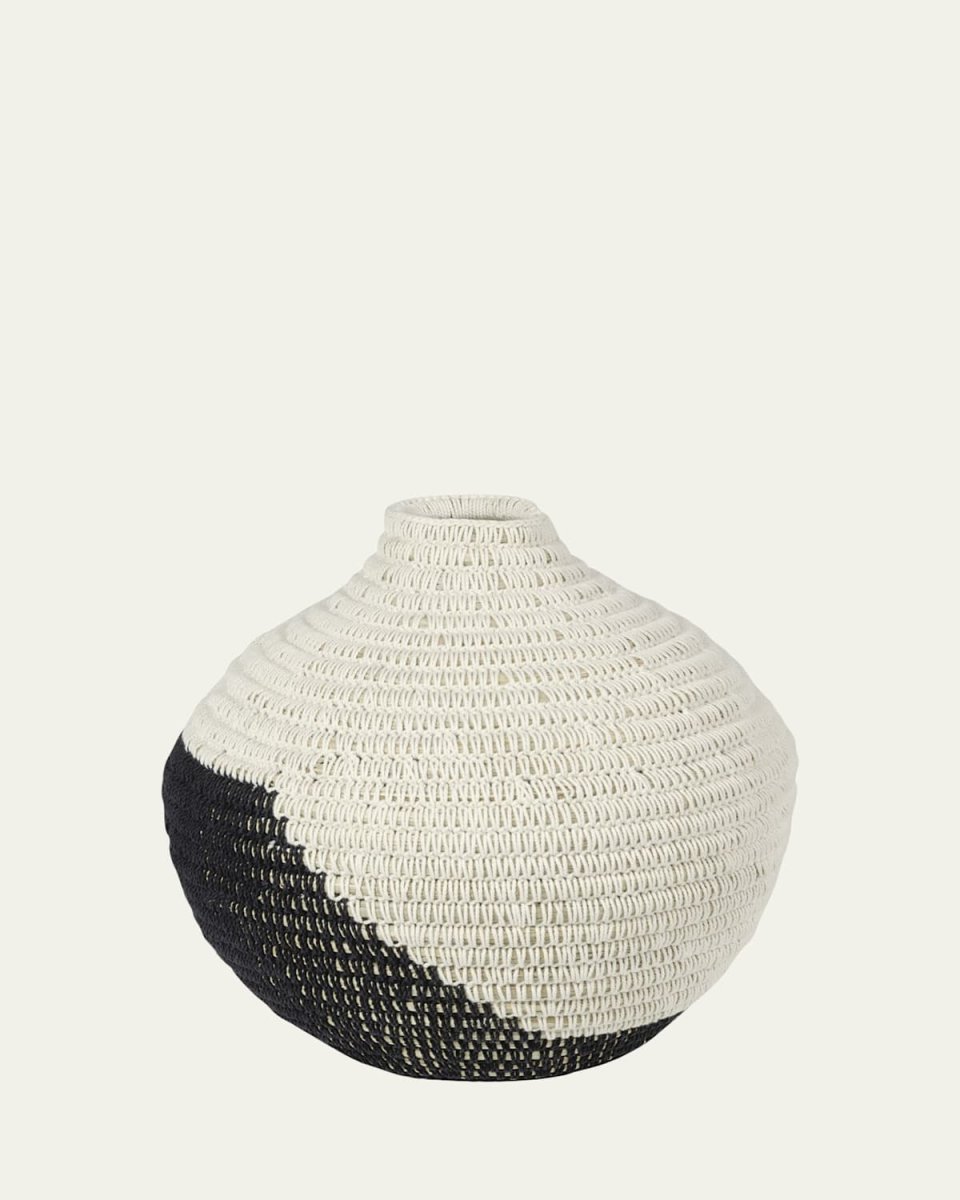 Viggo Large Urn