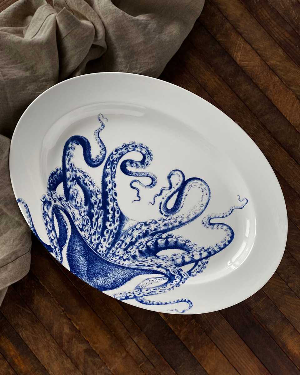 Blue Lucy Rimmed Oval Platter, 16"