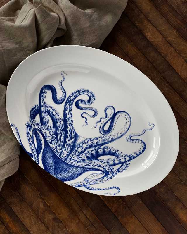 Blue Lucy Rimmed Oval Platter, 16"