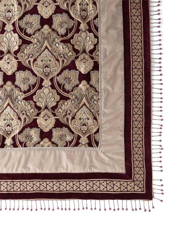 Vogue 54" Tablecloth