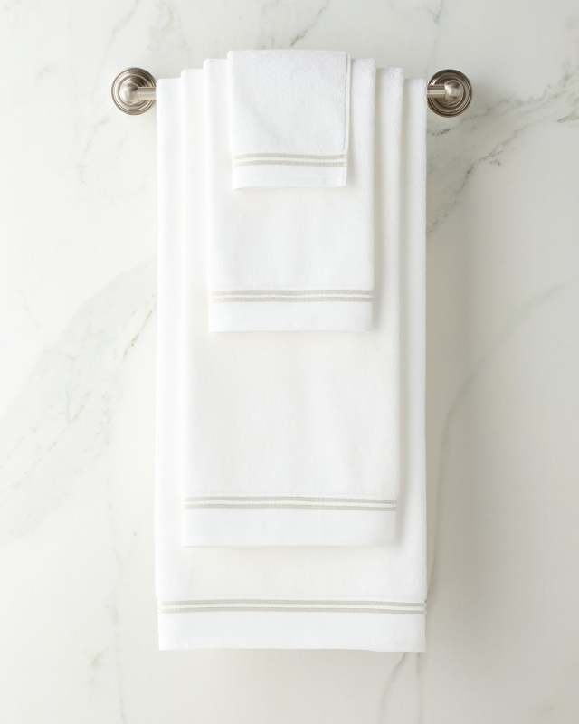Aura Bath Towel