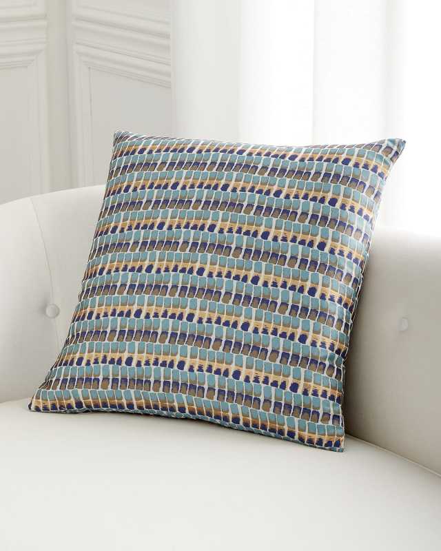 Shauntay Decorative Pillow