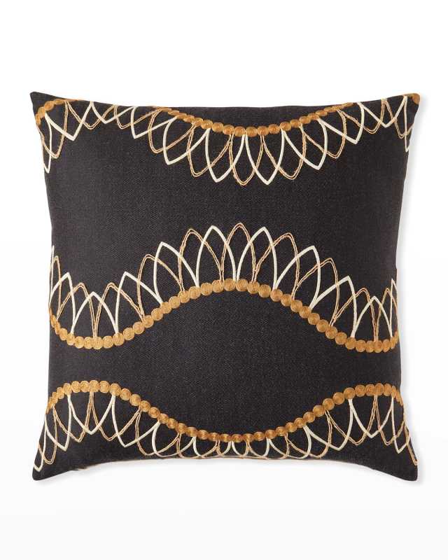 Safia Decorative Pillow, 22" x