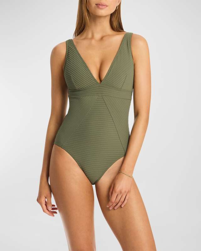 Spinnaker Panel Line Multifit One-Piece Swimsuit