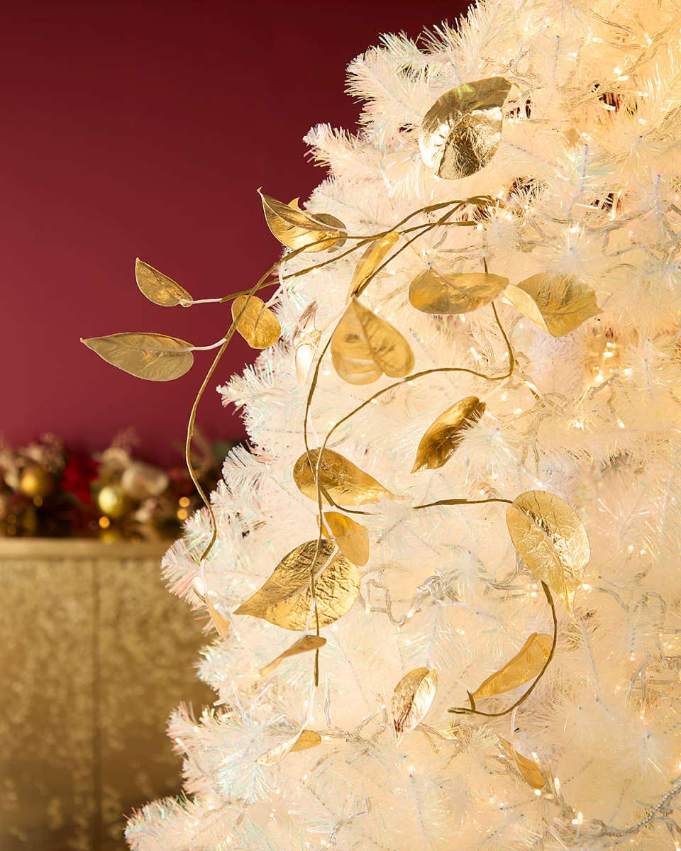 40" Gold Shiny Ivy Leaves Spray