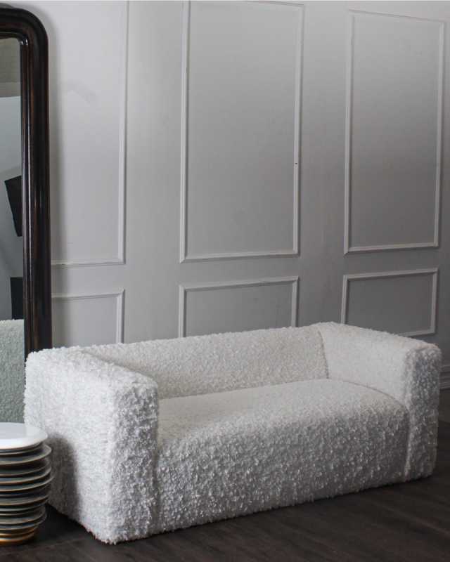 Fresco Sofa, 72"