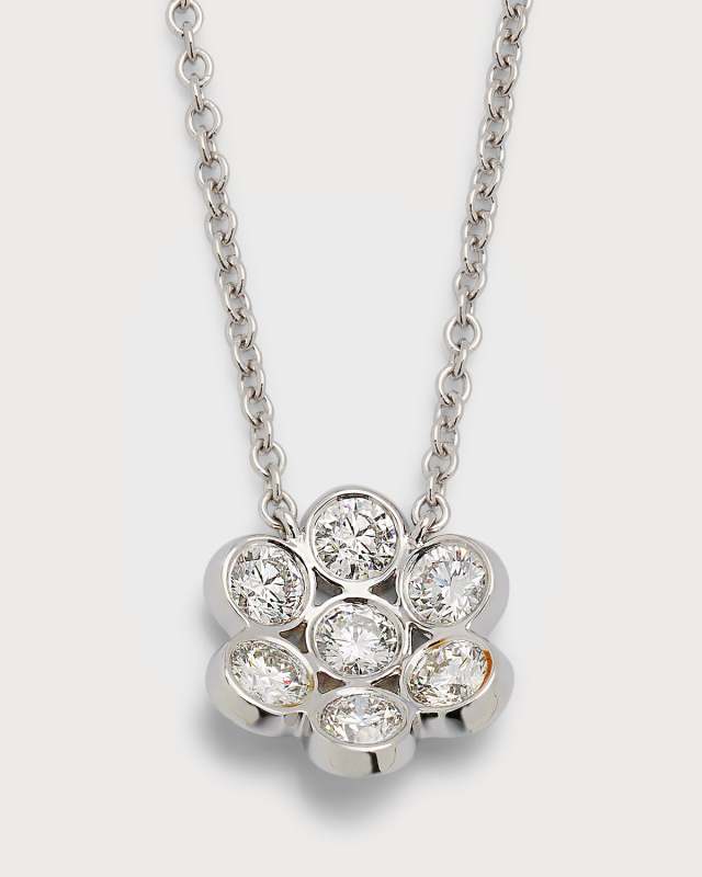 18k White Gold Flower Diamond Pendant Necklace