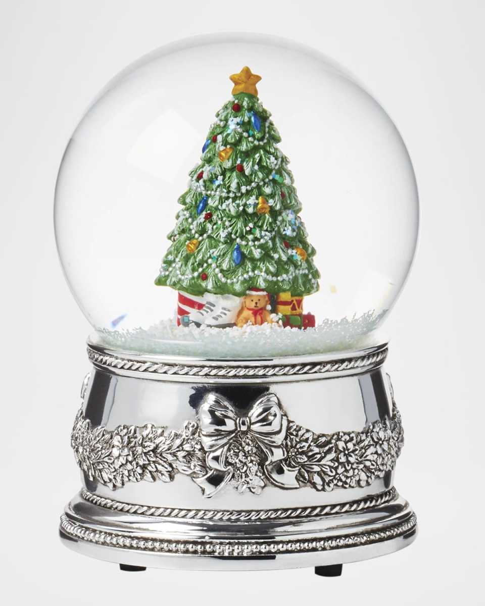 Christmas Tree Snow Globe