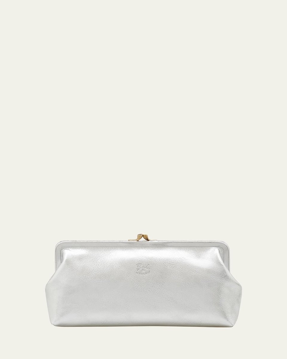 Classic Vaccjetta Leather Clutch Bag