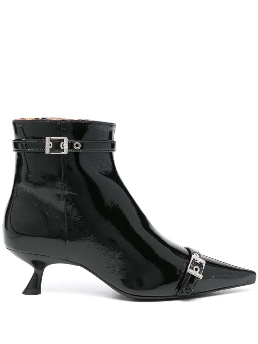 ankle length pointed toe boots