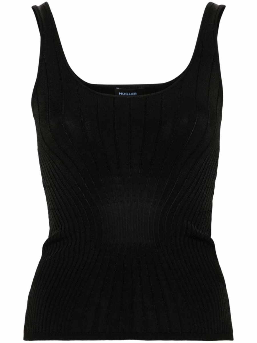 knitted tank top
