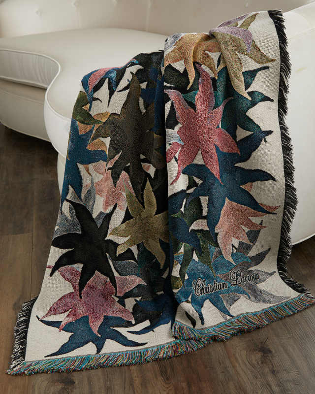 Iris De Marais Craie Throw