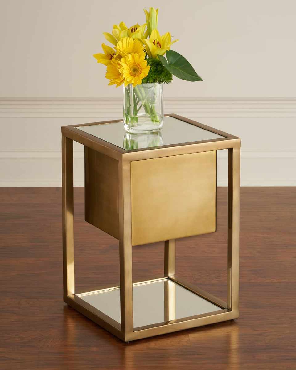 Gladstone Pedestal Side Table