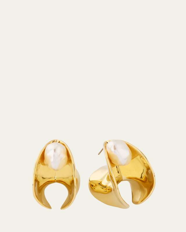 Shira Pearl Earrings