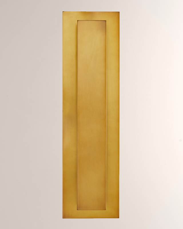 Titus Sconce