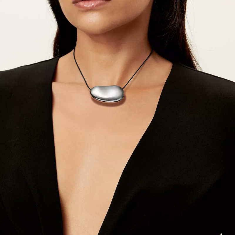 TIFFANY & CO Elsa Peretti® Bean® design Pendant