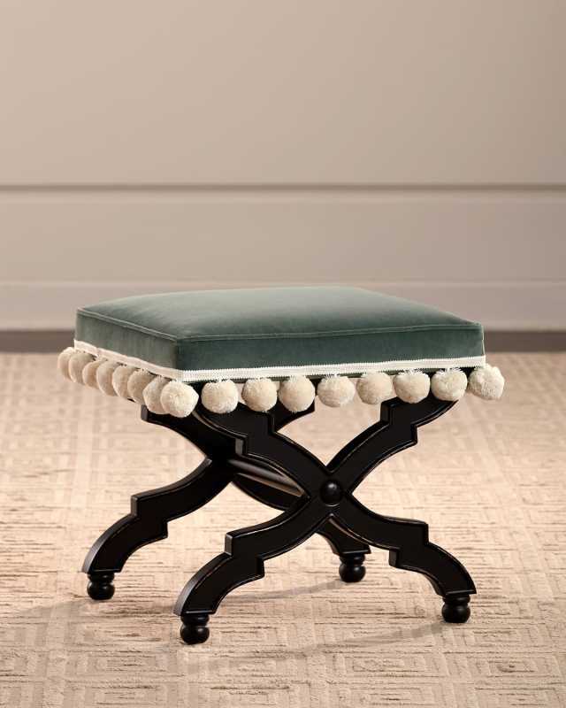 Oscilla Ottoman