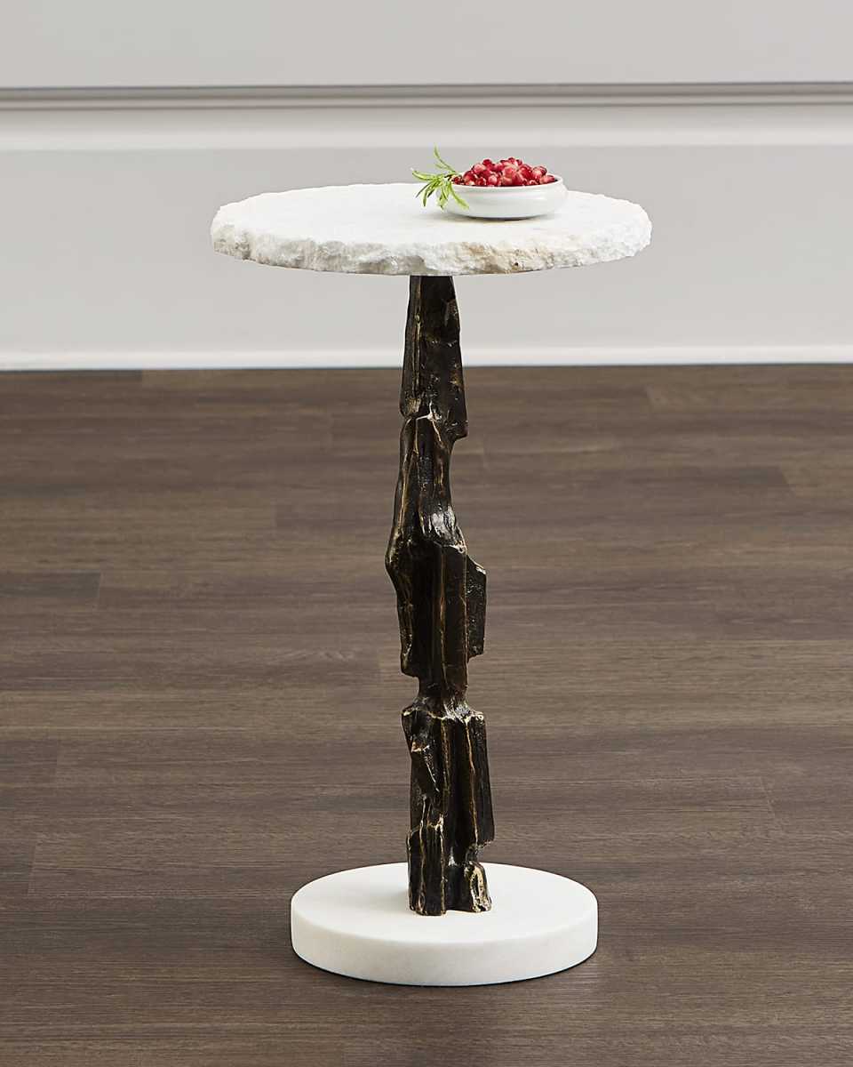 Amida Drink Table