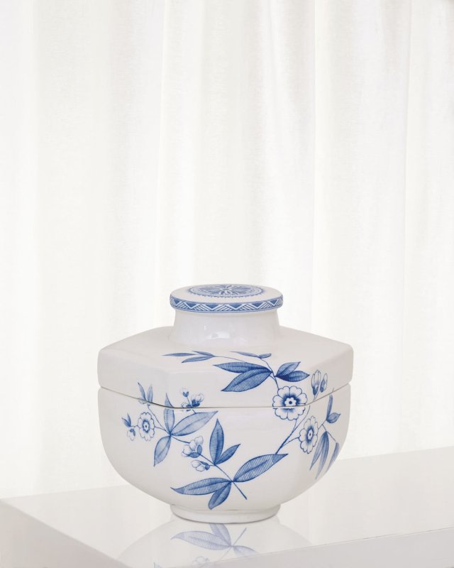 Temba Box, Blue