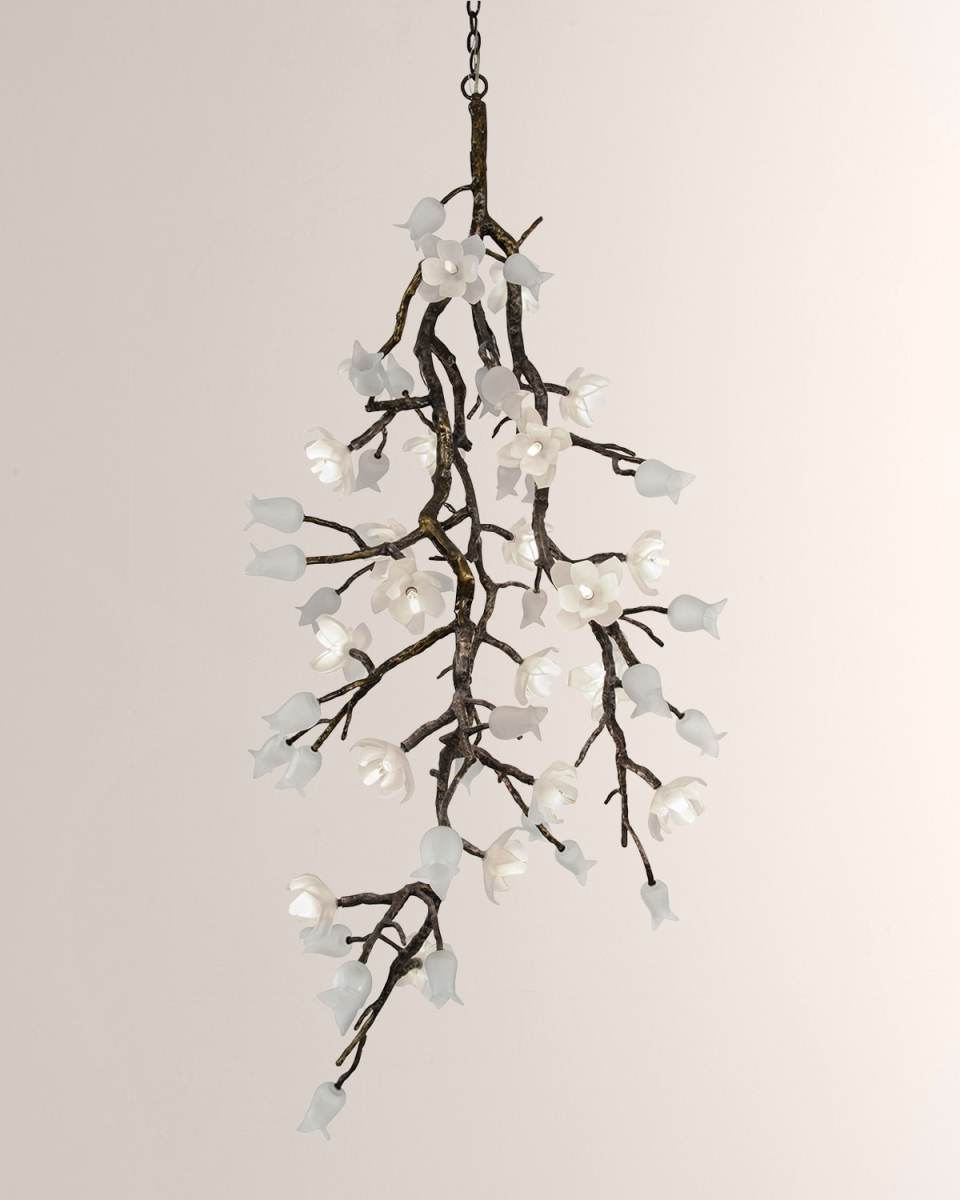 Churippu Magnolia & Tulip 36" Vertical 21-Light Chandelier