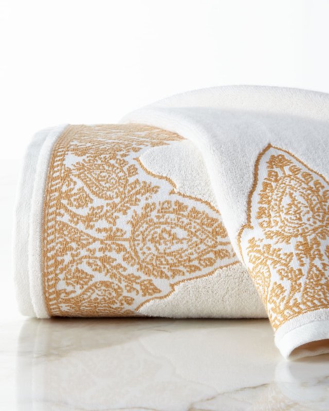 Nadir Bath Towel