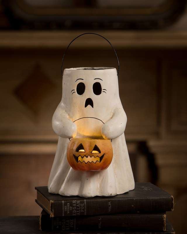 Scardey Boo With Pumpkin Bucket Halloween Accent