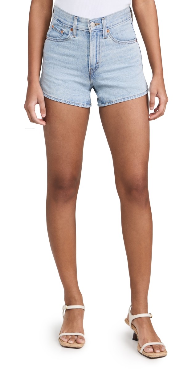 Levi's 80s Mom Shorts Make A Difference