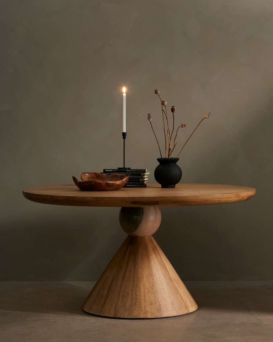 Bibianna Dining Table