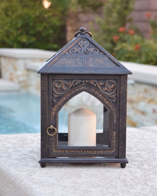 Outdoor Hurricane Lamp - 11.8" High