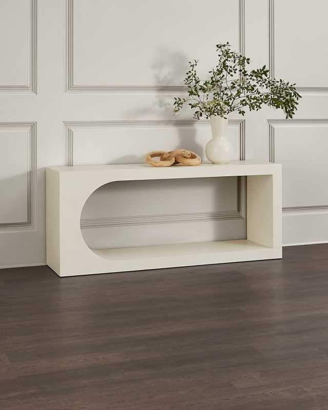 Trianon Console