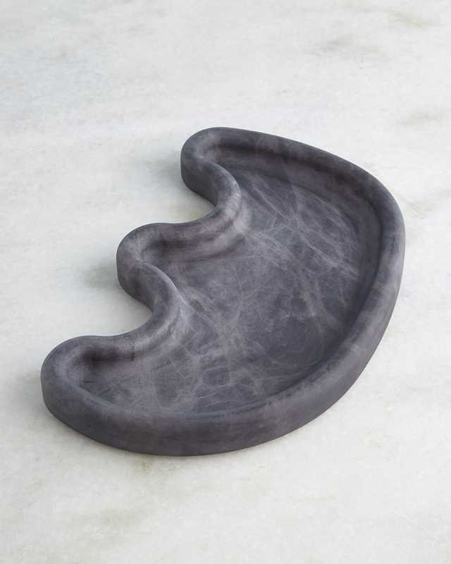 Amera Tray