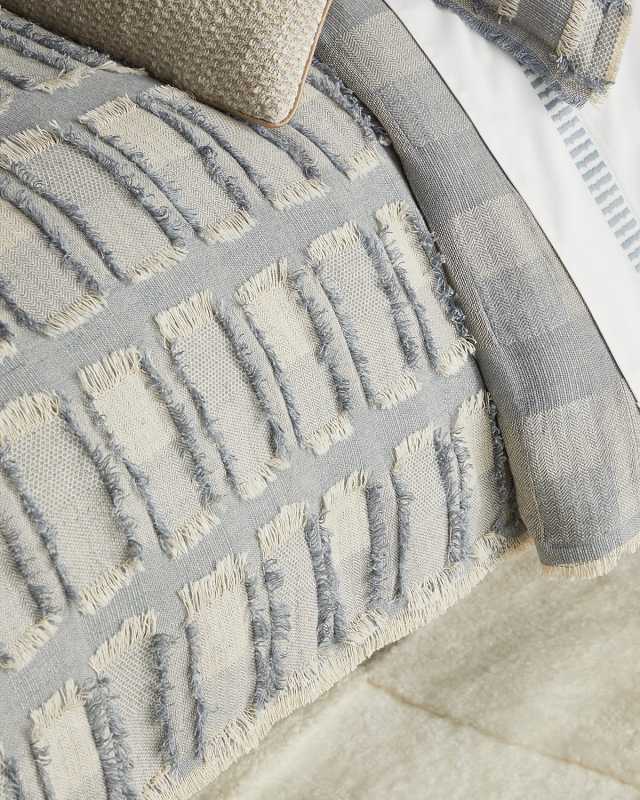 Hamilton Duvet,