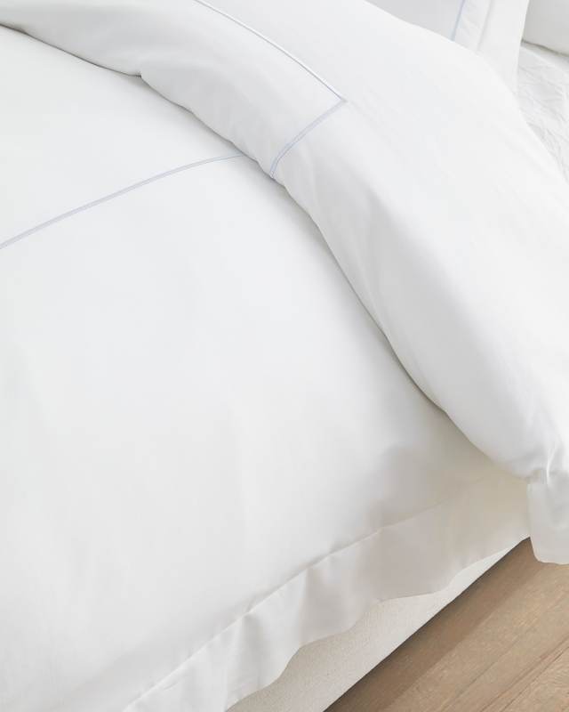 Marcus Classic 3-Piece Full/Queen Duvet Set