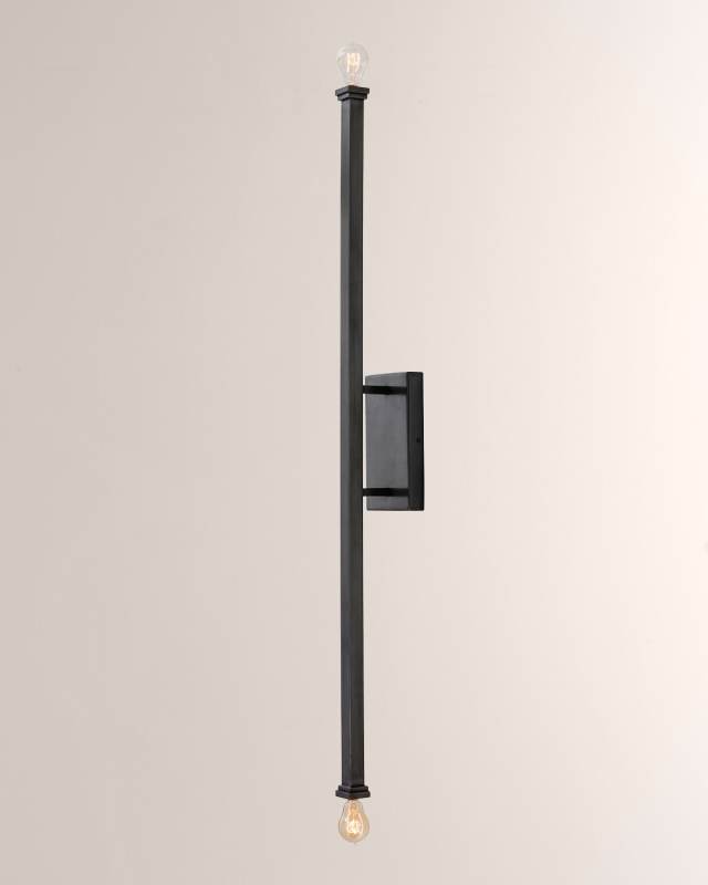 Hutu Wall Light