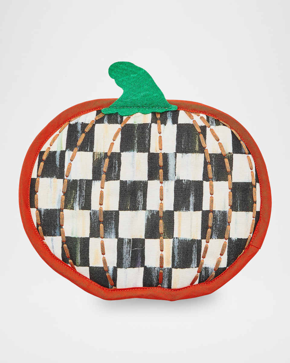 Courtly Check Pumpkin Shaped Pot Holder