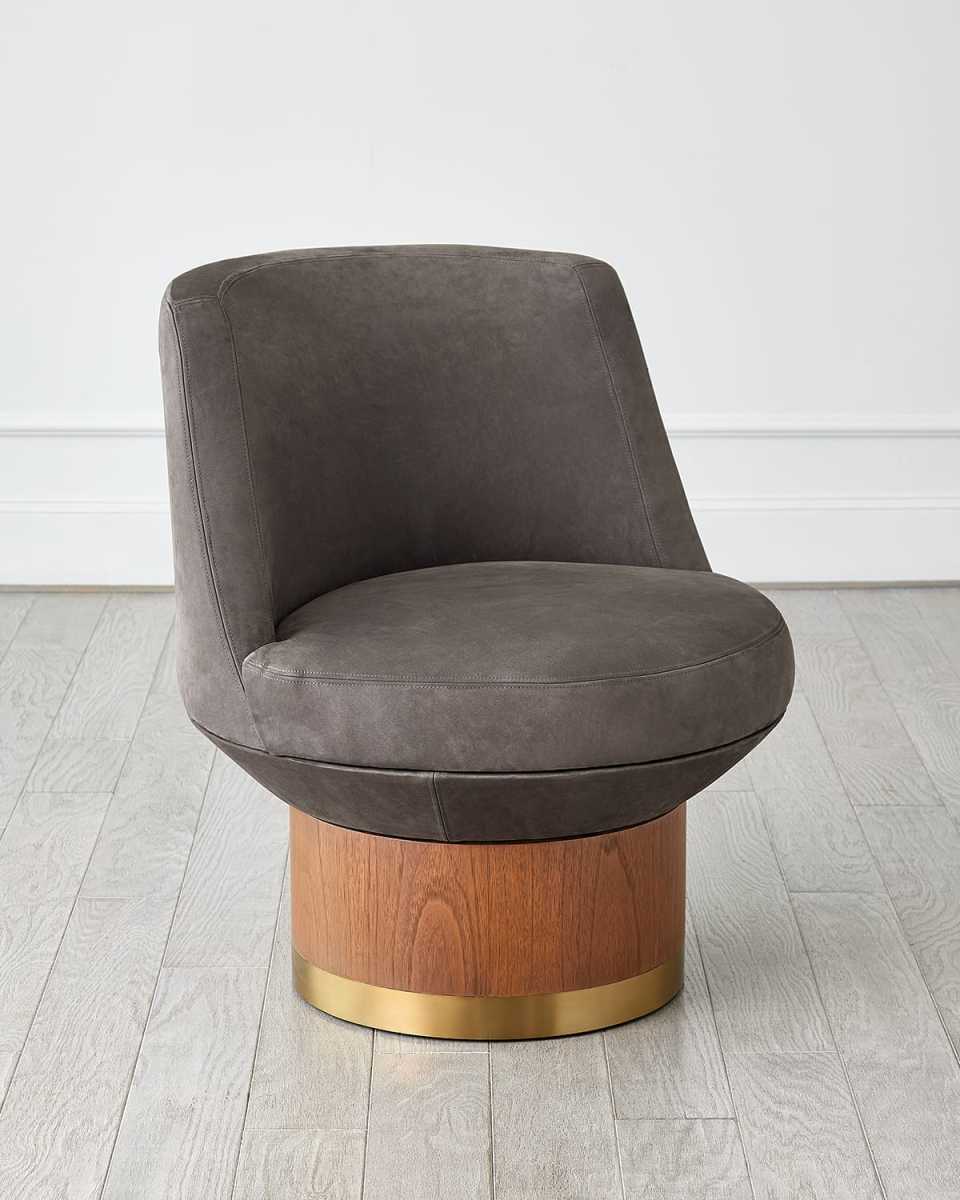 Brado Leather Swivel Chair