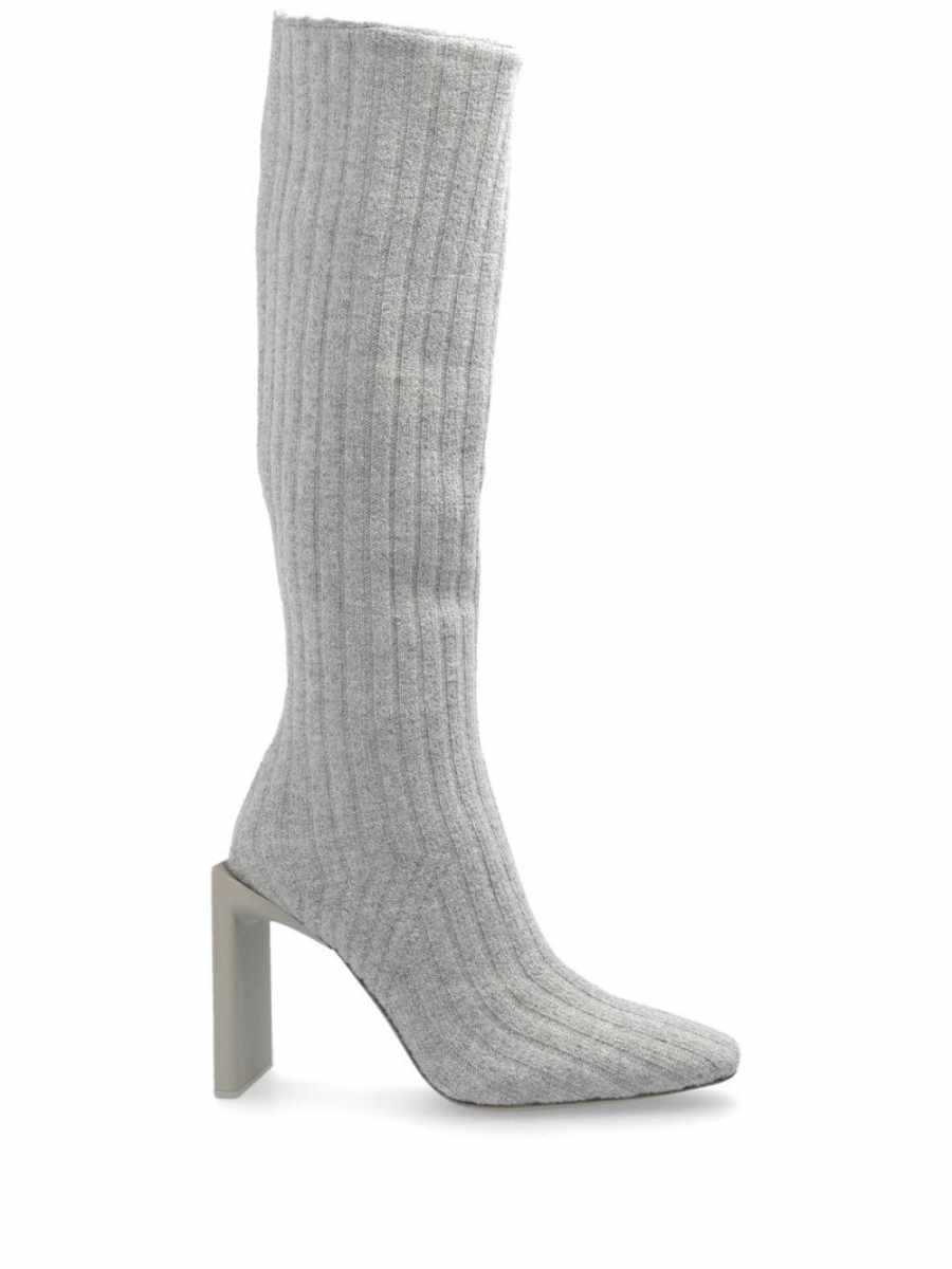 knitted boots