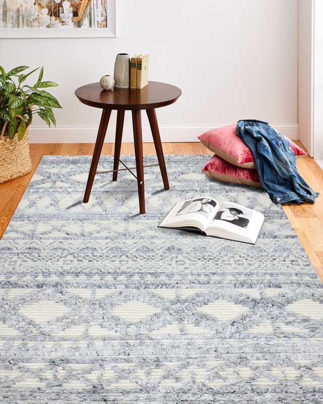 Briar Hand-Tufted Rug, 5' x 8'