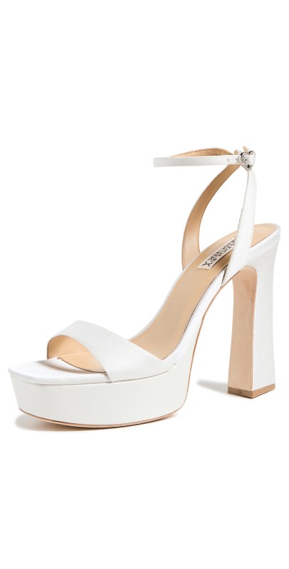 Badgley Mischka Caia Pumps White