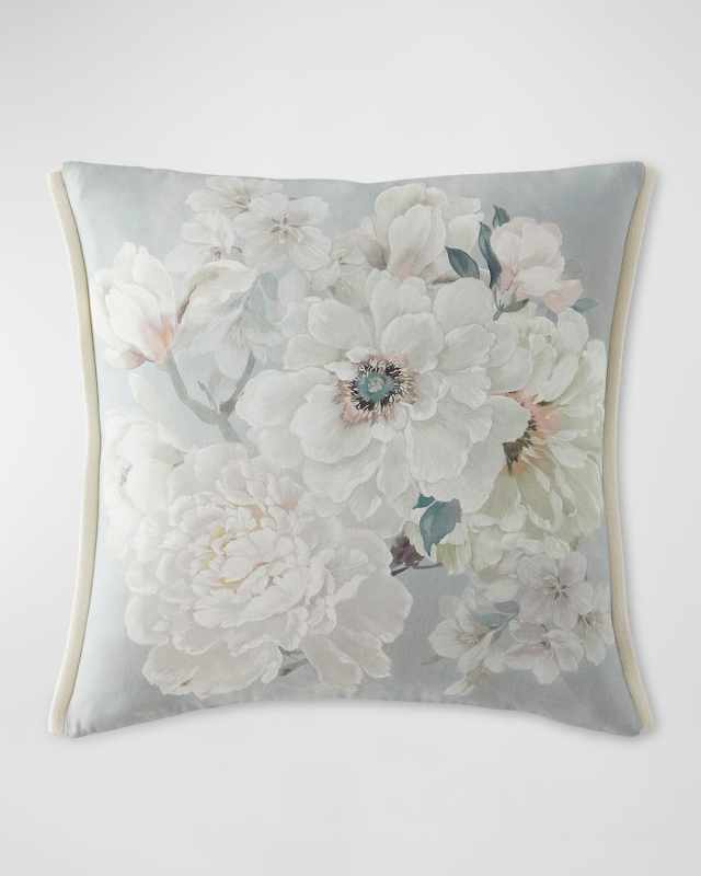 Fleur Blanche Platinum Pillow,