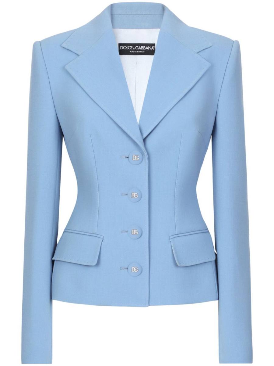fitted buttoned jacket