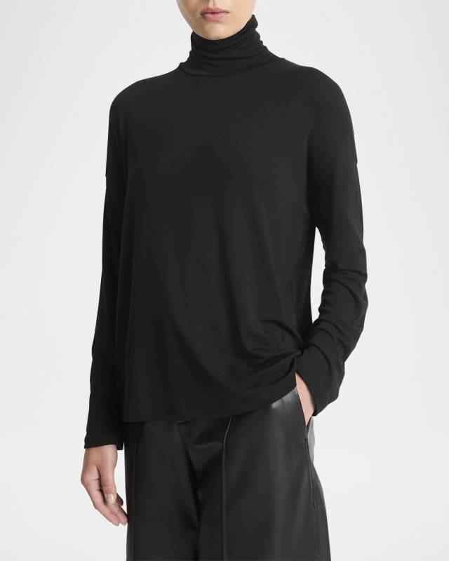 Relaxed Long-Sleeve Turtleneck Top