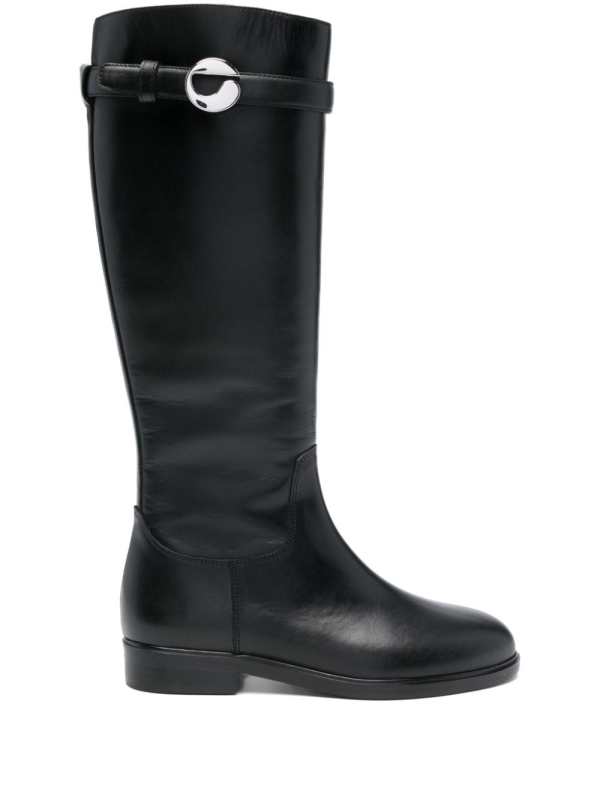 Cavalier boots