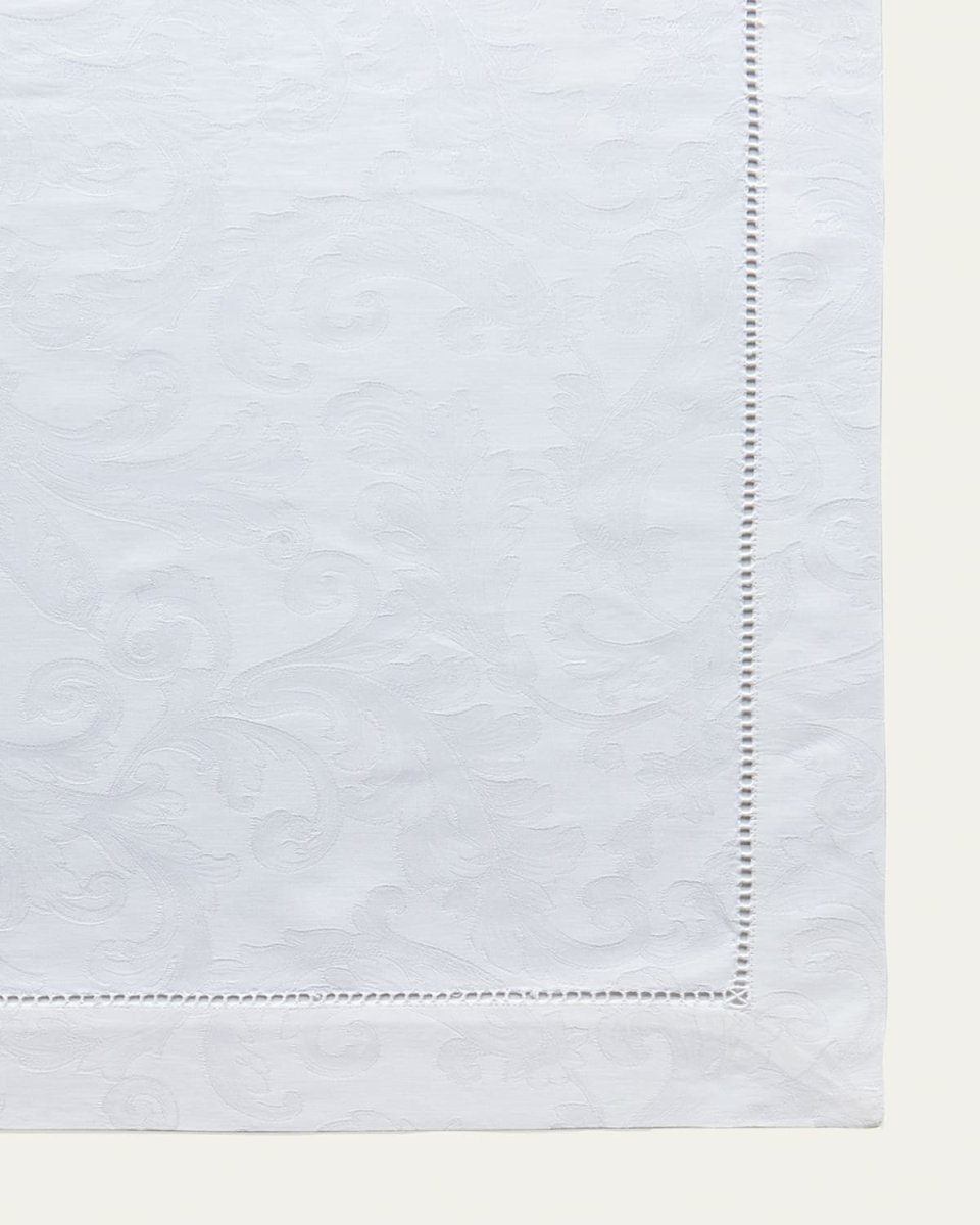 Acanthus Jacquard Tablecloth 70" X 162"