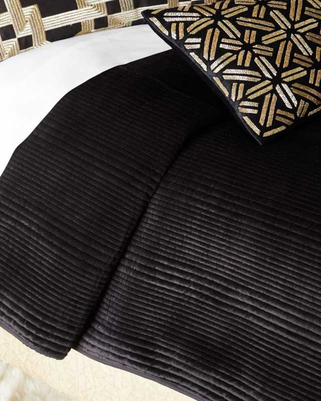 Troyes Velvet Quilt,