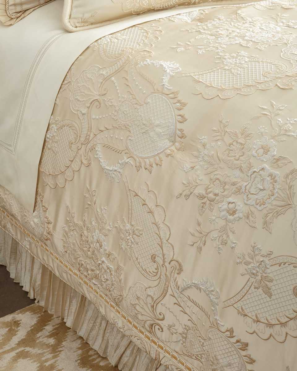 Charlotte Queen Duvet Cover