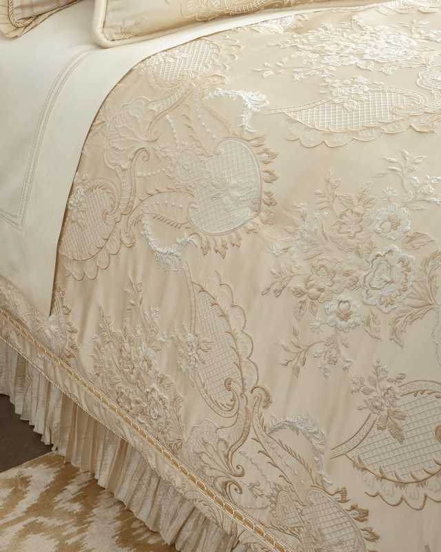 Charlotte Queen Duvet Cover